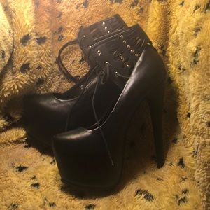 Gold studded butterfly ankle black heel